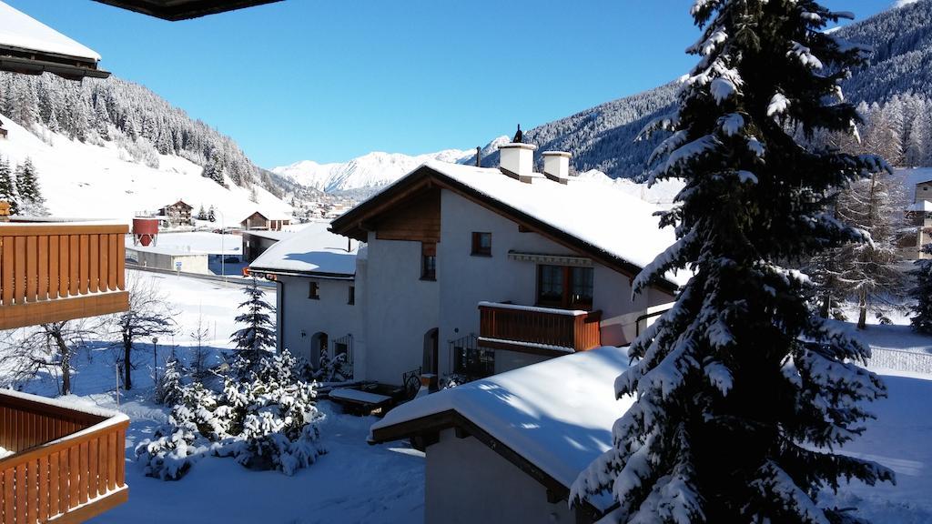 Ferienwohnung Gadenstatt Davos Exteriör bild