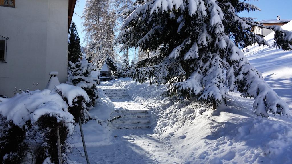Ferienwohnung Gadenstatt Davos Exteriör bild